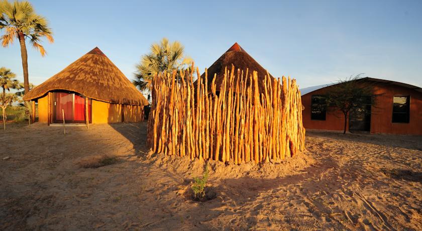 אונדנגווה Ongula Village Homestead Lodge מראה חיצוני תמונה